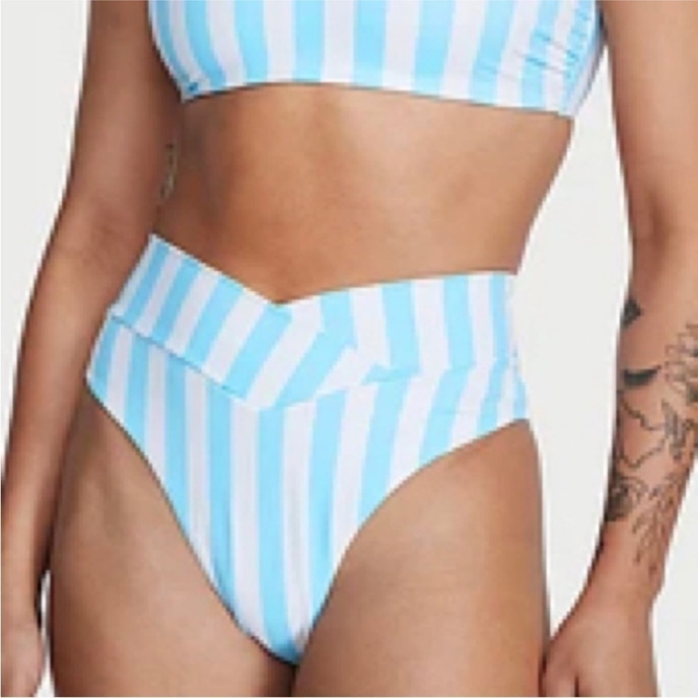 Victoria's Secret NWT High Waist Cheeky Bottom-Blue Stripe Size Extra Small